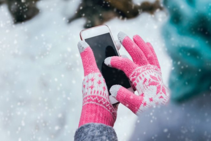 Niyə telefon  soyuqda sönür?   – Problemin həlli