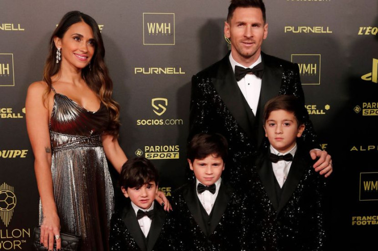 Messi jurnalistə görə arvadından ayrılır 