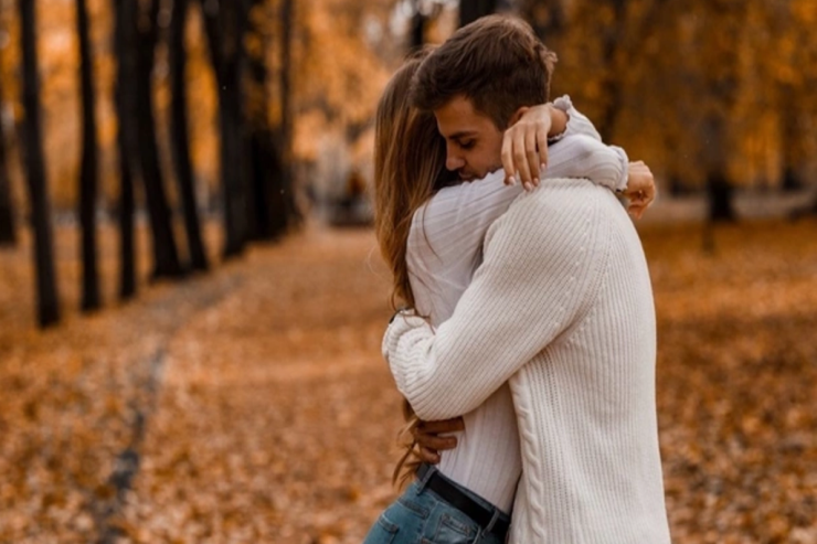 Qucaqlaşmanın  bilinməyən   MƏNALARI