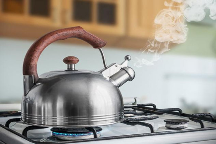 Qaynadılmış su  təhlükəli ola bilər – Mütəxəssislər açıqladı