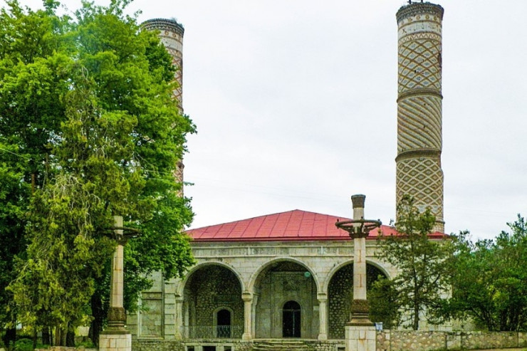 Yuxarı Gövhər Ağa məscidinə imam təyin edildi
