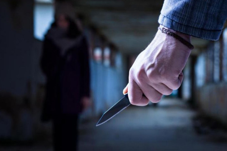 Əsgər oğlu ilə danışan keçmiş arvadını 14 dəfə bıçaqladı: TƏFƏRRÜATLAR Lent.az-da  