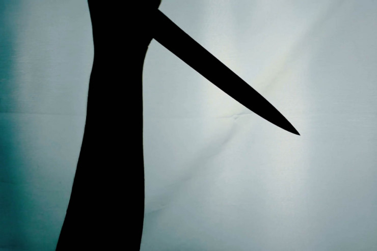 Şamaxıda ər arvadını bıçaqladı 