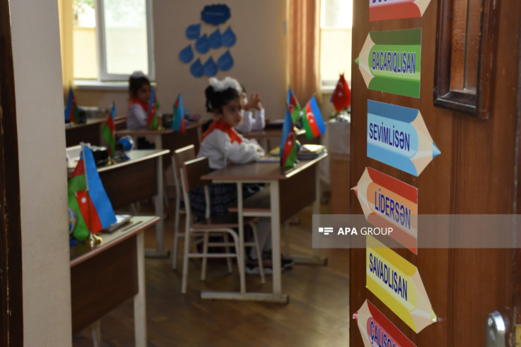 Azərbaycanda “Bilik günü”  qeyd olunur