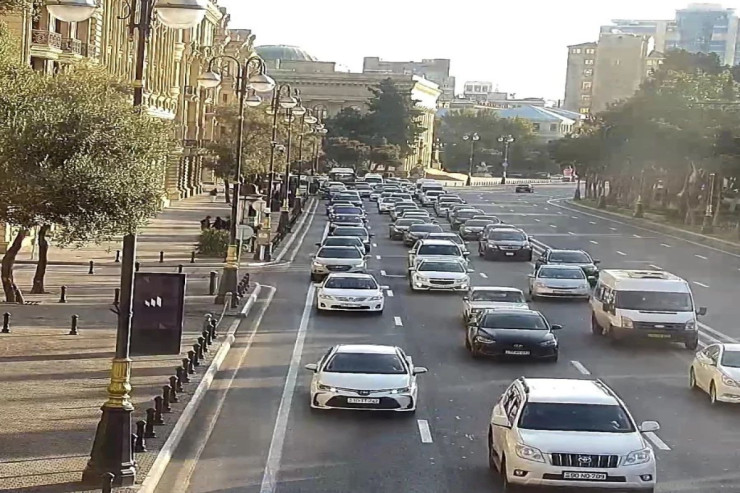 Bakıda sıxlıq müşahidə edilən yollar - SİYAHI 