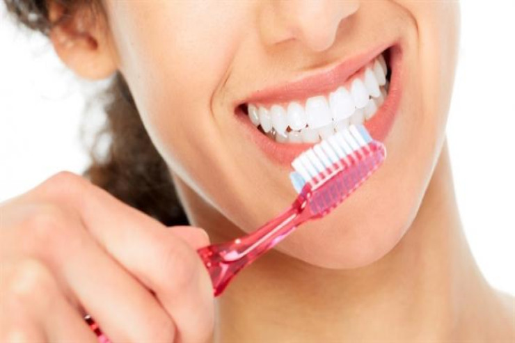 Dişləri nə zaman fırçalamaq daha doğrudur?