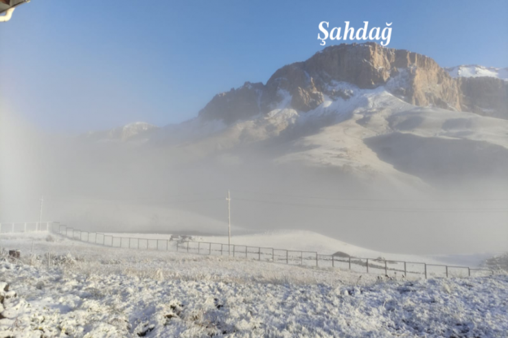 Şahdağa  bu hündürlükdə   qar yağıb - FAKTİKİ HAVA