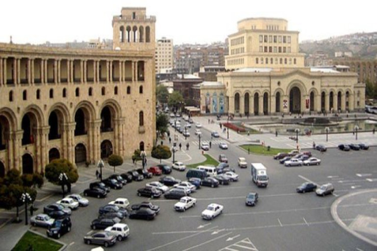 Ermənistanda hakimiyyəti zorakılıqla ələ keçirməyə cəhd olub