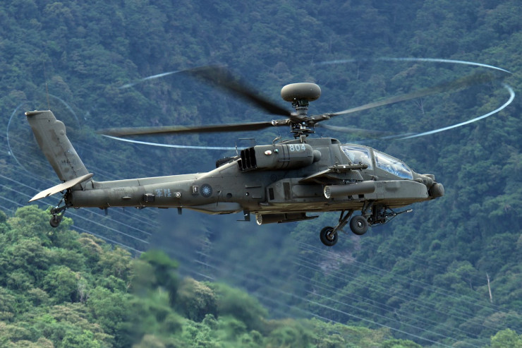 Hərbi helikopter  qəzaya uğradı