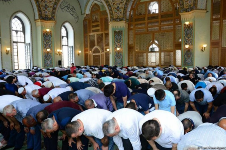 Ramazan bayramının  namaz vaxtı   AÇIQLANDI