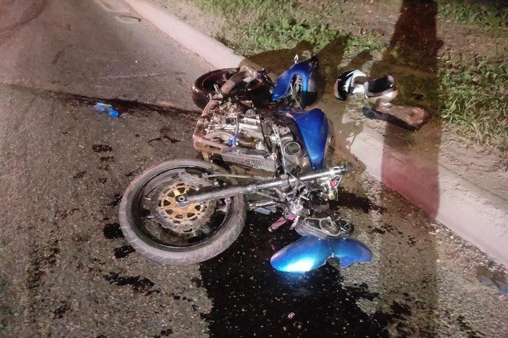 Atasının motosikletini götürüb qəza törətdi - Biləsuvarda olay 