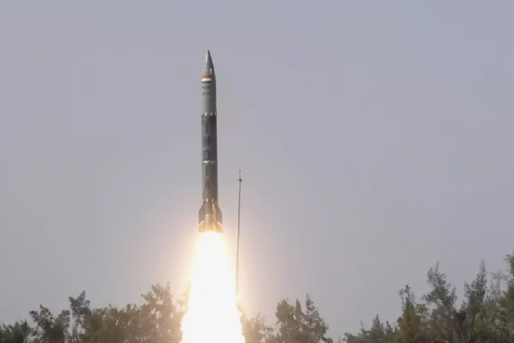 Hindistan ballistik raketi  sınaqdan keçirdi