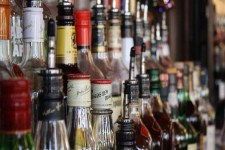 Moskvada spirtli içkilərin satışı  qadağan olunur  