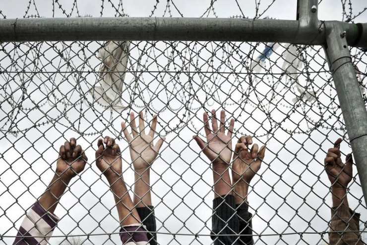 İranda qadın həbsxanasında üsyan  