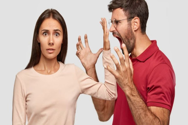 Sevgi münasibətlərində birinci kim üzr istəməlidir?   – Psixoloq danışdı