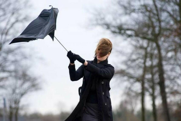 Bəzi yerlərdə külək güclənib - FAKTİKİ HAVA 