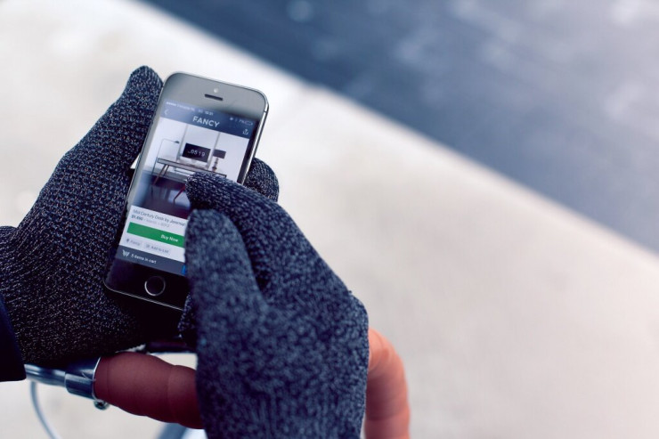 Qışda telefonu burada saxlamaq olmaz – İstifadəçi SƏHVİ  