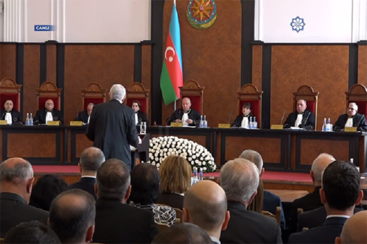 İlham Əliyev 92.12 faiz səslə qalib gəlib -  Konstitusiya Məhkəməsi təsdiqlədi 