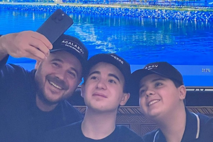 Emin Ağalarov oğulları ilə FOTOSUNU  paylaşdı