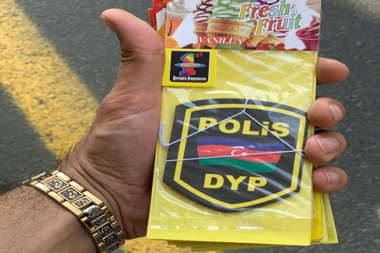 Maşında polis yazısı gəzdirənlərə XƏBƏRDARLIQ 