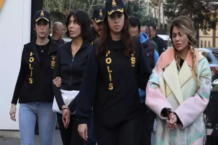 Məşhur bloqqerin sevgilisinə 459 il HƏBS CƏZASI 