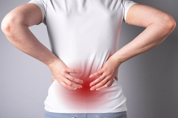 Beli sınan aktrisa  adını dəyişib   Bel qoymaq istəyir