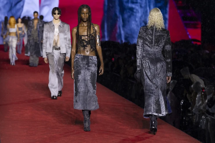  Boz cins   zamanı gəldi:  Necə və haradan   geyinək?