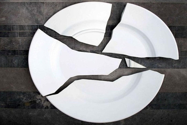 Evdə sınıq qablar saxlamaq olmaz –  Xəyanət, uğursuzluq... 