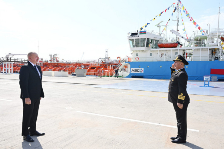 Prezident  “Zəngilan” tankerinin istismara verilməsi mərasimində -YENİLƏNİB 
