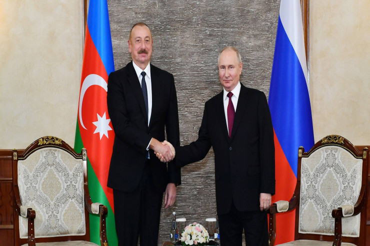 İlham Əliyev Putinlə görüşdü - YENİLƏNİB 