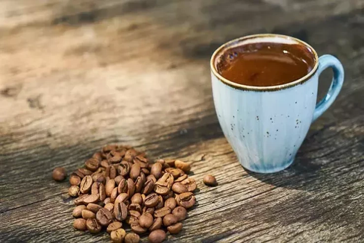 Yuxuda qəhvə içmək  nə vəd edir?