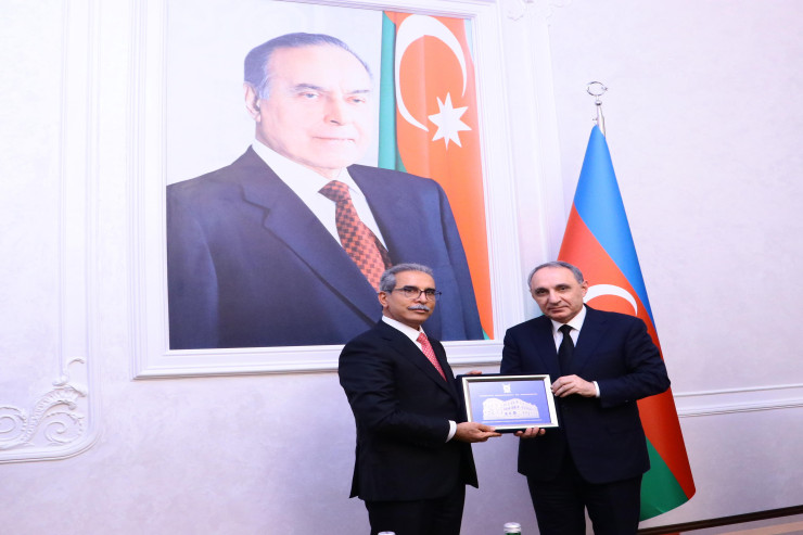 Baş prokuror İraqın Ali Məhkəməsinin sədri və Baş prokuroru ilə görüşüb
