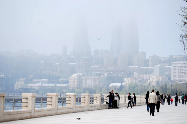 Bakıda toz dumanı gün ərzində davam edəcək - FAKTİKİ HAVA 