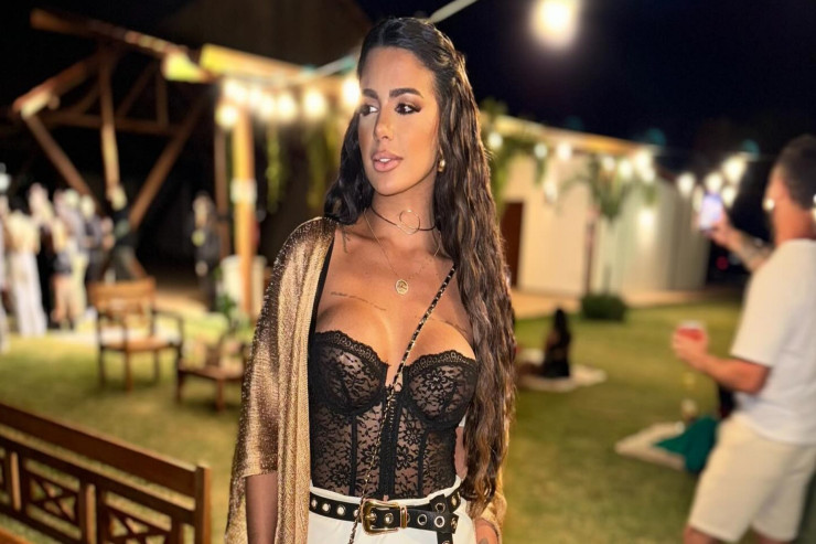 Tanınmış bloqer plastik əməliyyatdan  sonra öldü