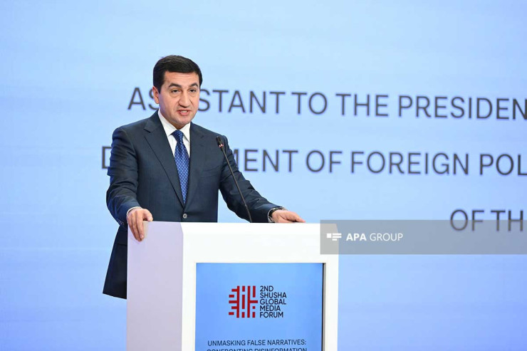 Hikmət Hacıyev, Azərbaycan Prezidentinin köməkçisi - Prezident Administrasiyasının Xarici siyasət məsələləri şöbəsinin müdiri