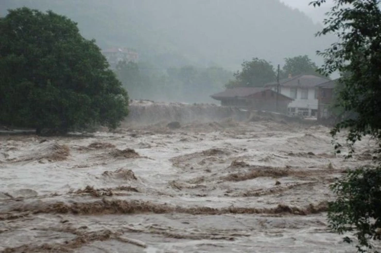 Zaqatalada çaydan sel keçib 