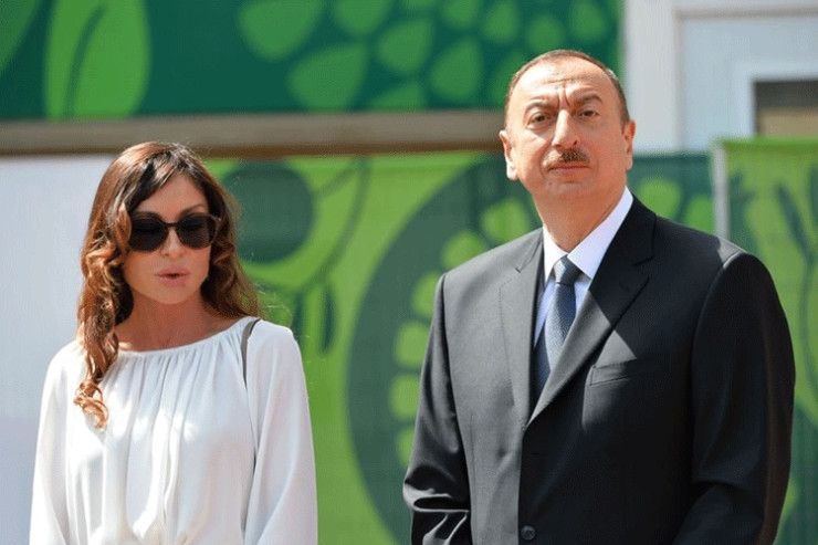 İlham Əliyev və Mehriban Əliyeva Hidayət Heydərova  zəng ediblər