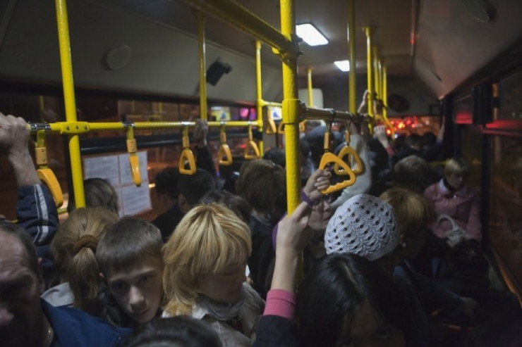 Bakıda avtobusda  qadın qarət olundu