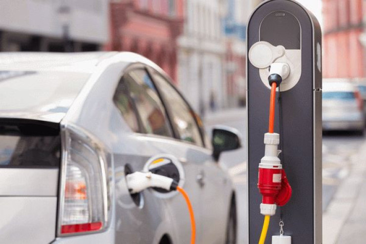 Elektromobillər yeni qarşıdurma yaradır