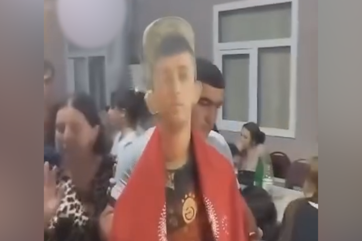 Türbə kimi şəhid məzarları, maketə edilən toylar, yoxsa vahid standart? 