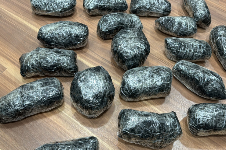 Gəncədə narkokuryerdən 20 kilodan çox heroin aşkarlandı