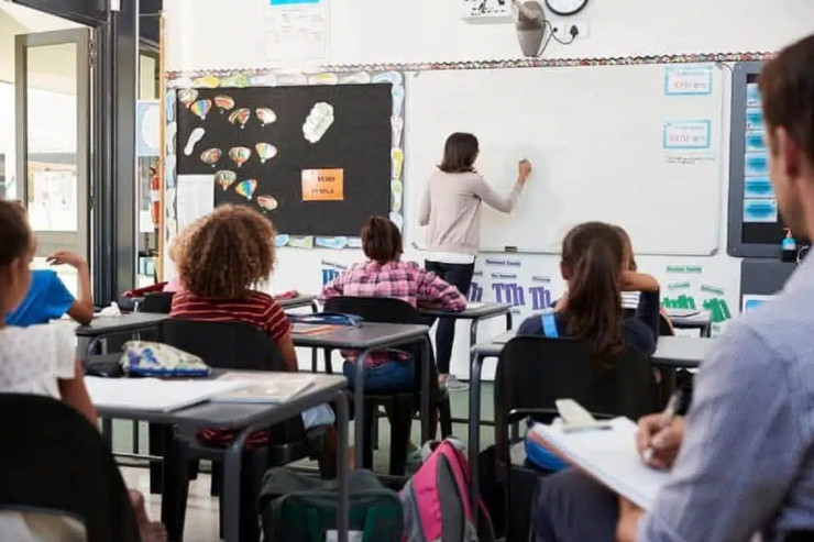 Riyaziyyat müəllimləri lotereyada  1 milyon dollar   qazandılar - Bunu necə bacardılar?