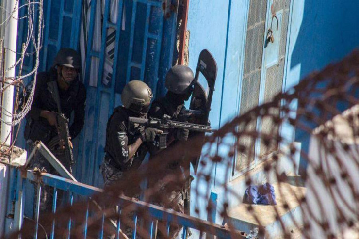 Həbsxanadan kütləvi qaçış: 10 ÖLÜ 