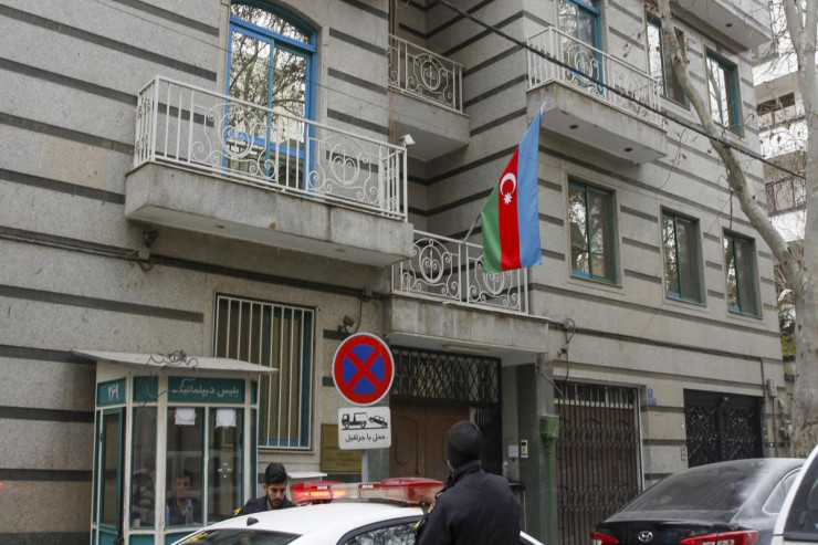 Azərbaycan diplomatları tezliklə İrana qayıdacaq - RƏSMİ 