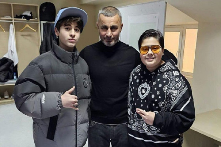 Prezidentin nəvələri Qurban Qurbanovla FOTO PAYLAŞDI:  "Əsl əfsanə..."