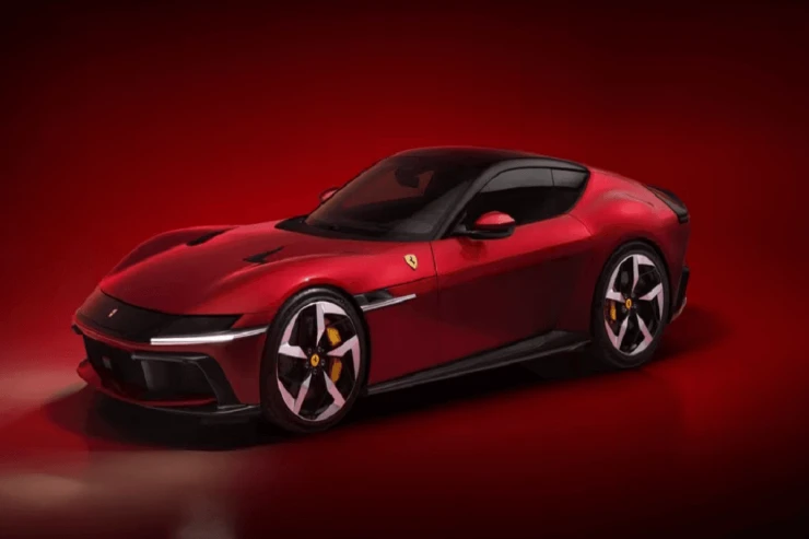 “Ferrari”  super güclü   avtomobili təqdim etdi