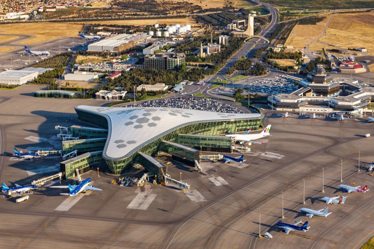 Nəsib Mehdiyev Bakı aeroportunda   saxlanıldı