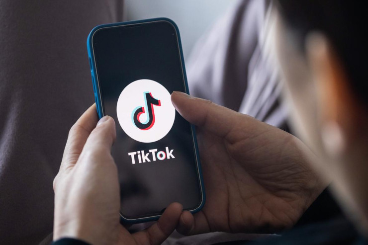 Artıq “Tiktok”da bir saatlıq videolar  yüklənə biləcək