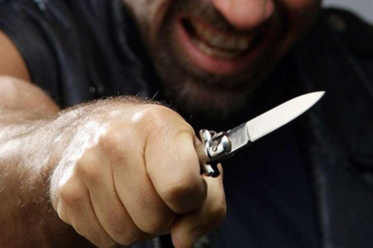 Bakıda Polşa vətəndaşını BIÇAQLADILAR 