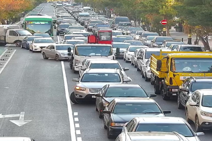Bakıda bu yollarda sıxlıq var - SİYAHI 